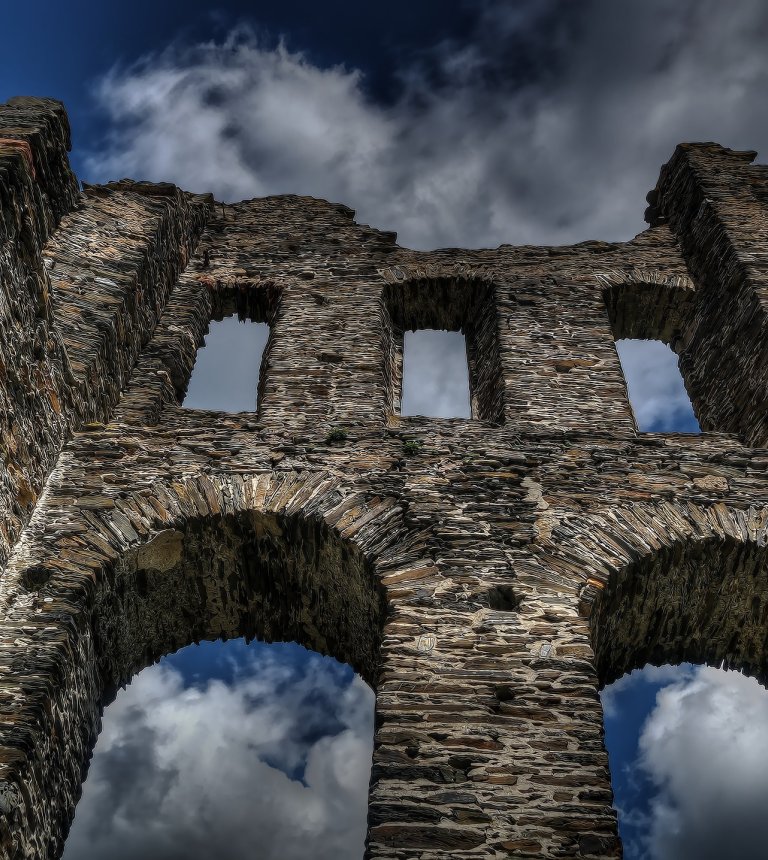 Zamek Krzyżtopór w Ujeździe